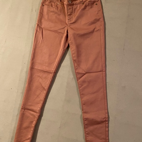 Juniors size 1 mauve jeans - Picture 5 of 5
